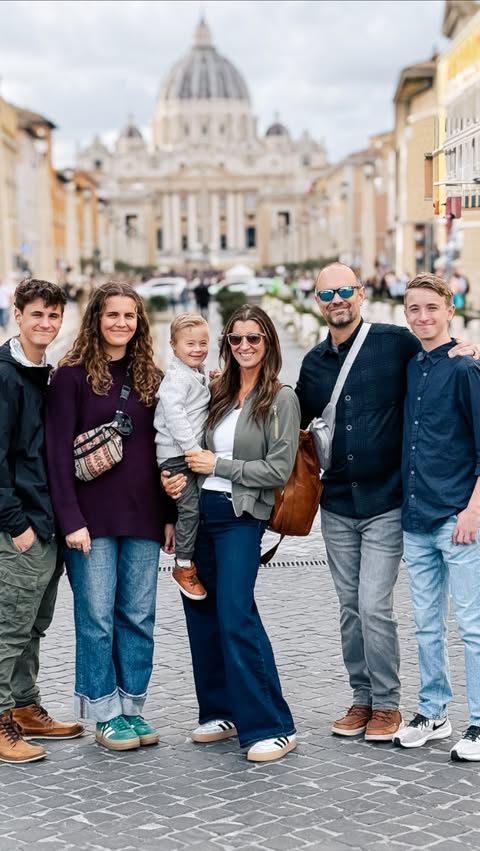 Instagram post by @ourhuddybuddy for Tourlane. Caption reads: [...] was such an amazing experience — thanks to....