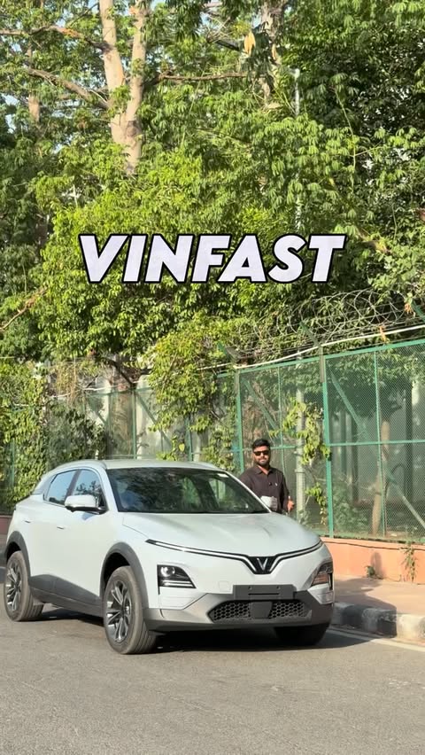 Instagram post by @khushal.up20 for VinFast. Caption reads: [...] you’re planning to buy a new SUV! The....