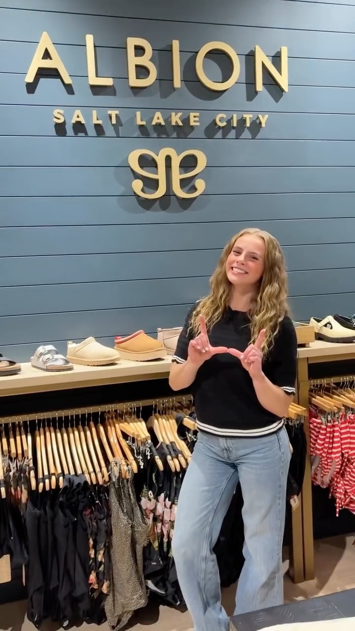 Instagram post by @camie_winger for Albion Fit. Caption reads: Fall essentials are unlocked @albionfit 🍂🛍️....