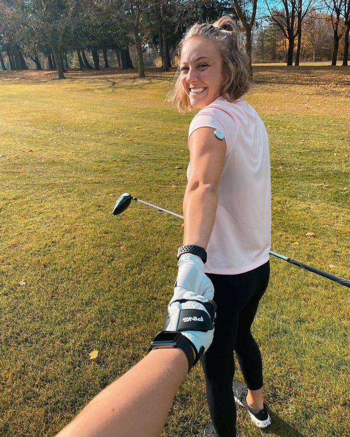 Instagram post by @dreanning_ for FreeStyle Libre. Caption reads: November is Diabetes Awareness Month and while it....