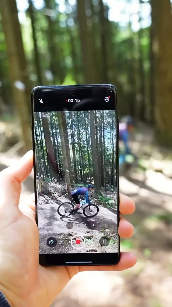 Instagram post by @sebastianfini for OnePlus. Caption reads: Betalt samarbejde // OnePlus 13 med det....