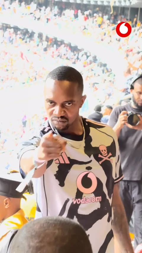 Instagram post by @primo9teen for Vodacom South Africa. Caption reads: ✌️Kaizer Chiefs 0-3 Orlando Pirates 🏴‍☠️ #vodacom....