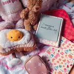 Instagram post by @jules_stacksonstacks for LOVEHANDLE. Caption reads: [...] biscuit or pancakes or waffles.....