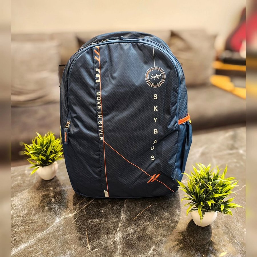 Instagram post by @aaliadanish for Skybags. Caption reads: [...] bag from @amazonfashionin
Brand -....