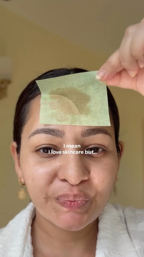 Instagram post by @desicurly for KIRO. Caption reads: [...] oiliness? Ab ye kaise possible hai? 👀 Kiro....