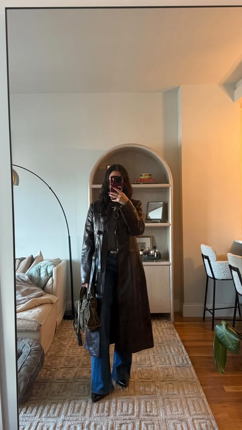 Instagram post by @daralevitan for Nordstrom. Caption reads: My last minute holiday shopping is less stressful....