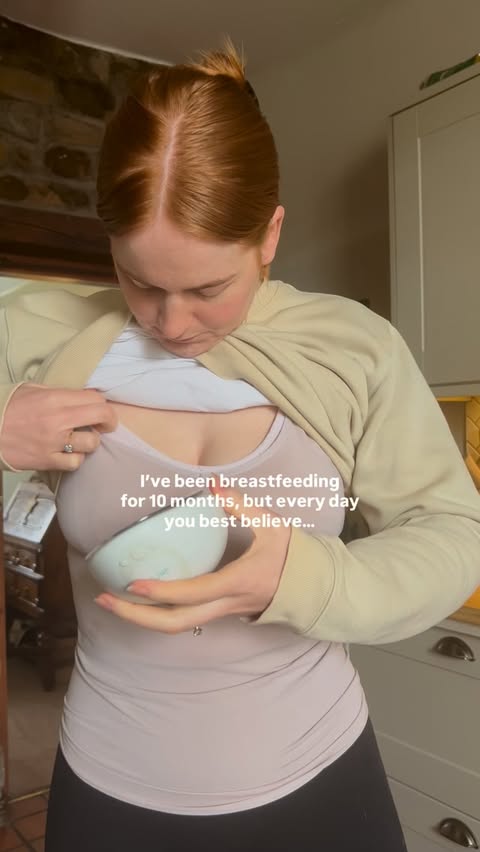 Instagram post by @that.ginger.mama for Elvie. Caption reads: [...] feels guaranteed. Gifted. Using the @elvie....