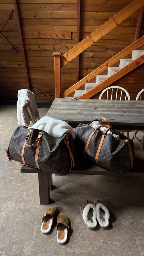 Instagram post by @mobinapeiman for Ardene. Caption reads: [...] whole group shares the same aesthetic....