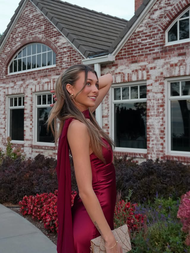 Instagram post by @baileydedrick for Lulus. Caption reads: @lulus #LULUSPARTNER burgundy season has [...].