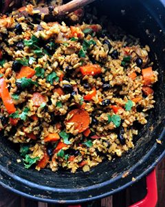 Instagram post by @emmamariehyslop for THRIVE Magazine. Caption reads: How do we use tools like IG a positive vehicles of....