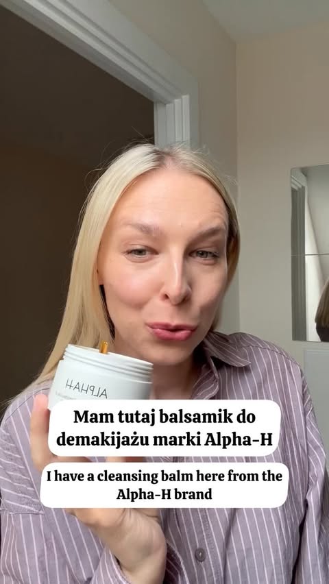 Instagram post by @dreammerin for ALPHA-H. Caption reads: [...] #demakijaz #demakijażtwarzy #alphahkosmetyki....
