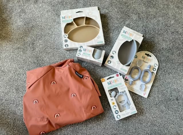 Instagram post by @lifewiththelisters for Bibado. Caption reads: A little unboxing with @bibado ✨ A few things to....