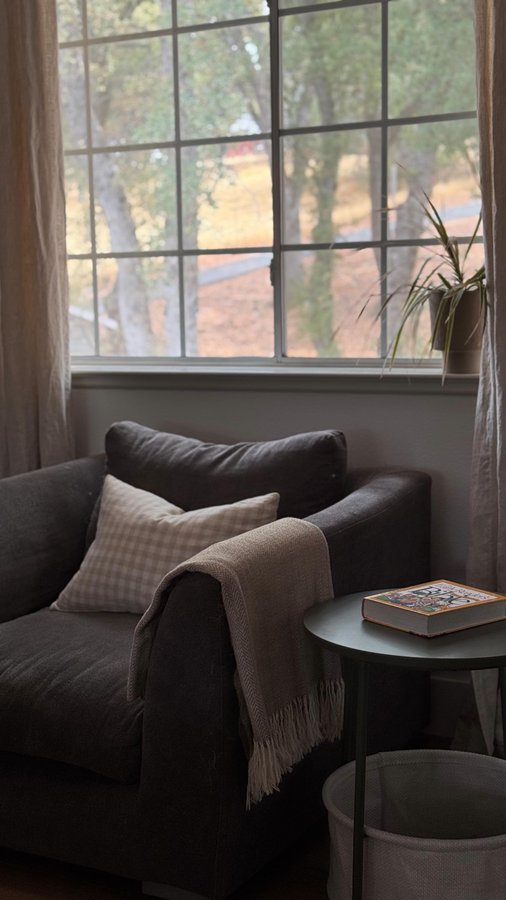 Instagram post by @oakandmarsh for SONGMICS HOME. Caption reads: Ryder is totally obsessed with reading. I think he....