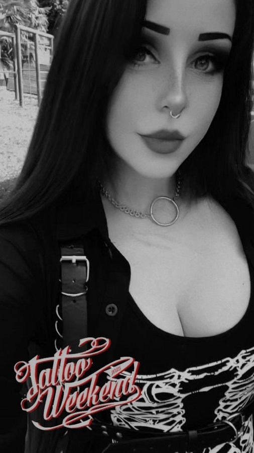 Instagram post by @_mystic_moon_witch for Newrock. Caption reads: @tattooweekendchiuduno ɪɴᴅɪᴍᴇɴᴛɪᴄᴀʙɪʟᴇ ᴄᴏᴍᴇ sᴇᴍᴘʀᴇ....