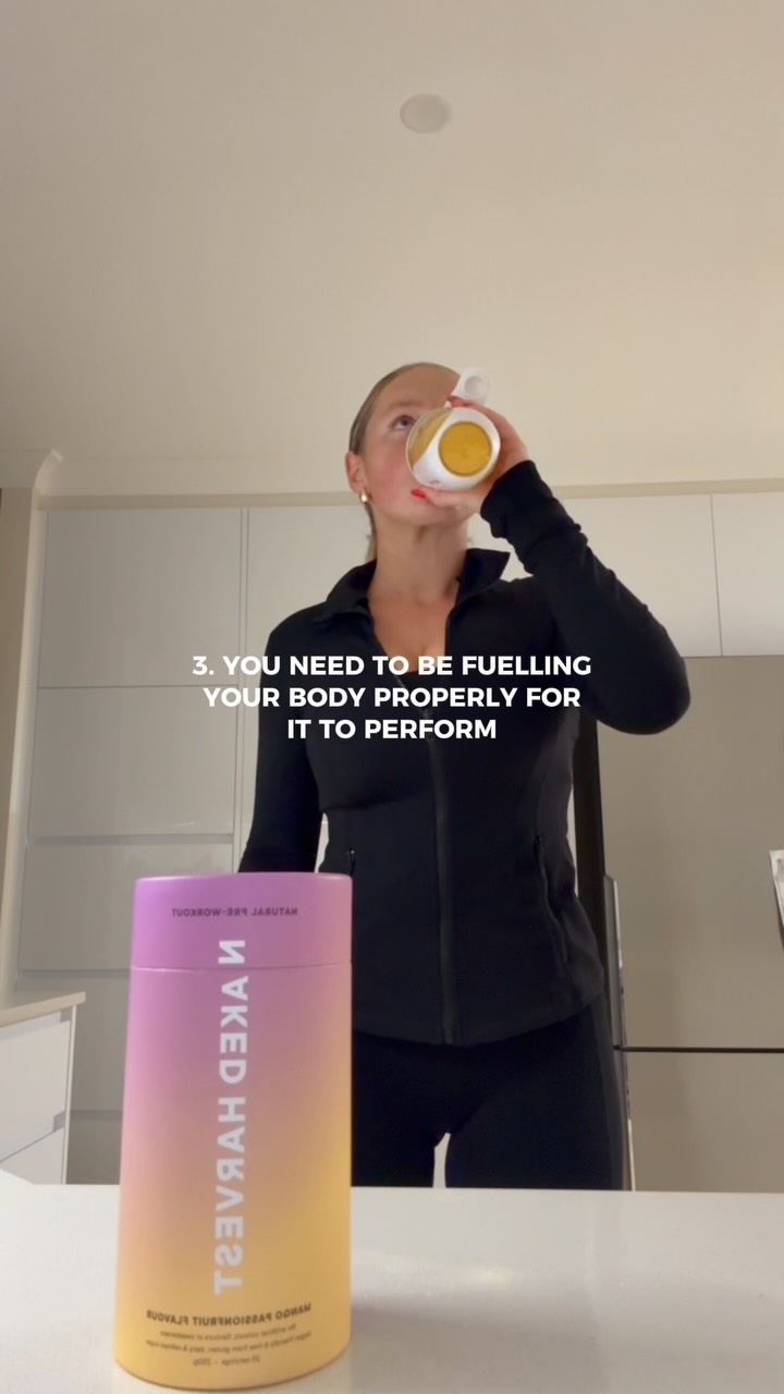 Instagram post by @lilyturtonn for Naked Harvest Supplements. Caption reads: #Ad 5 things I wish I knew when I started 🏃‍♀️....