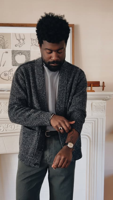 Instagram post by an influencer for Banana Republic. Caption reads: @bananarepublic has been perfecting the [...].