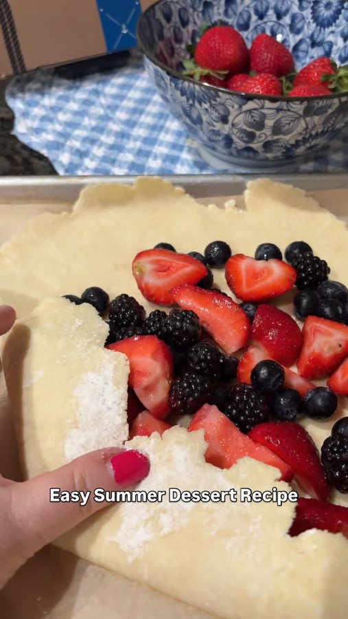 Instagram post by @aperfectfeast for Tea Runners. Caption reads: My Easy Berry Fruit Tart is the ultimate summer....