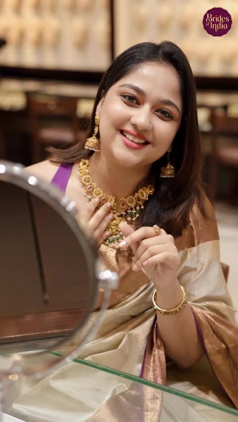 Instagram post by @swetha__jilson for Malabar Gold and Diamonds. Caption reads: @malabargoldanddiamonds ✨
Celebrating the Brides....