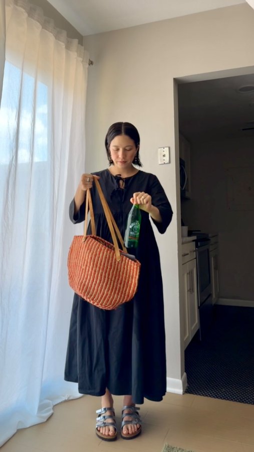 Instagram post by @cavina for Tradlands. Caption reads: [...] but here’s my outfit !! Ok g2g

Dress:....