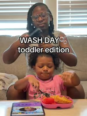 TikTok post by @_southernbellelifestyle for Lifewit. Caption reads: [...] without this portable shampoo bowl from....