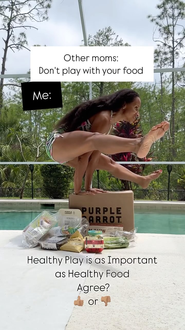 Instagram post by @jennyg2bfit for Purple Carrot. Caption reads: 📦 @purplecarrotxo #plantbased....