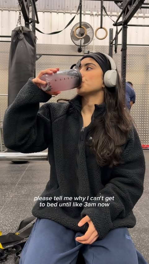 Instagram post by @gymbyfatimah for MyFitnessPal. Caption reads: [...] for a good sleep schedule? using....