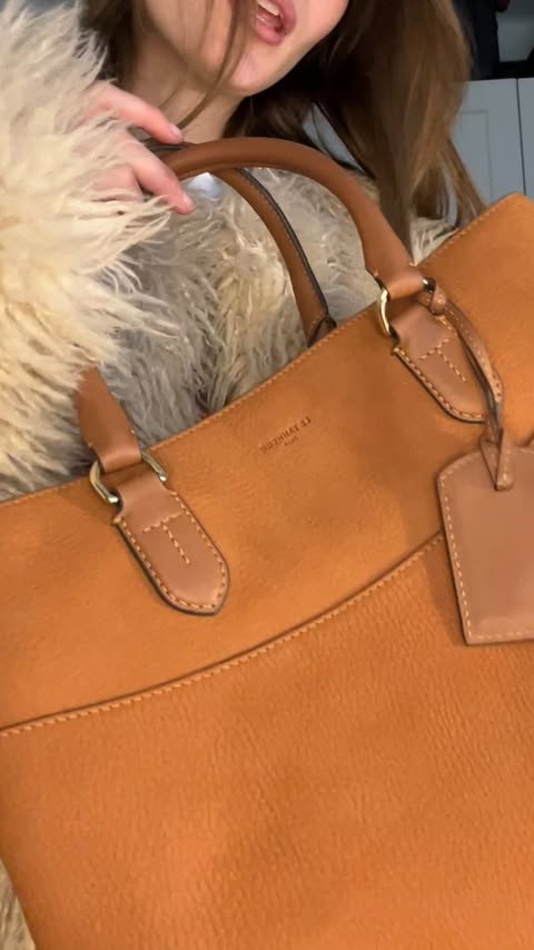 Instagram post by @pamklopo for Le Tanneur. Caption reads: thank you @letanneur <333 *gifted.