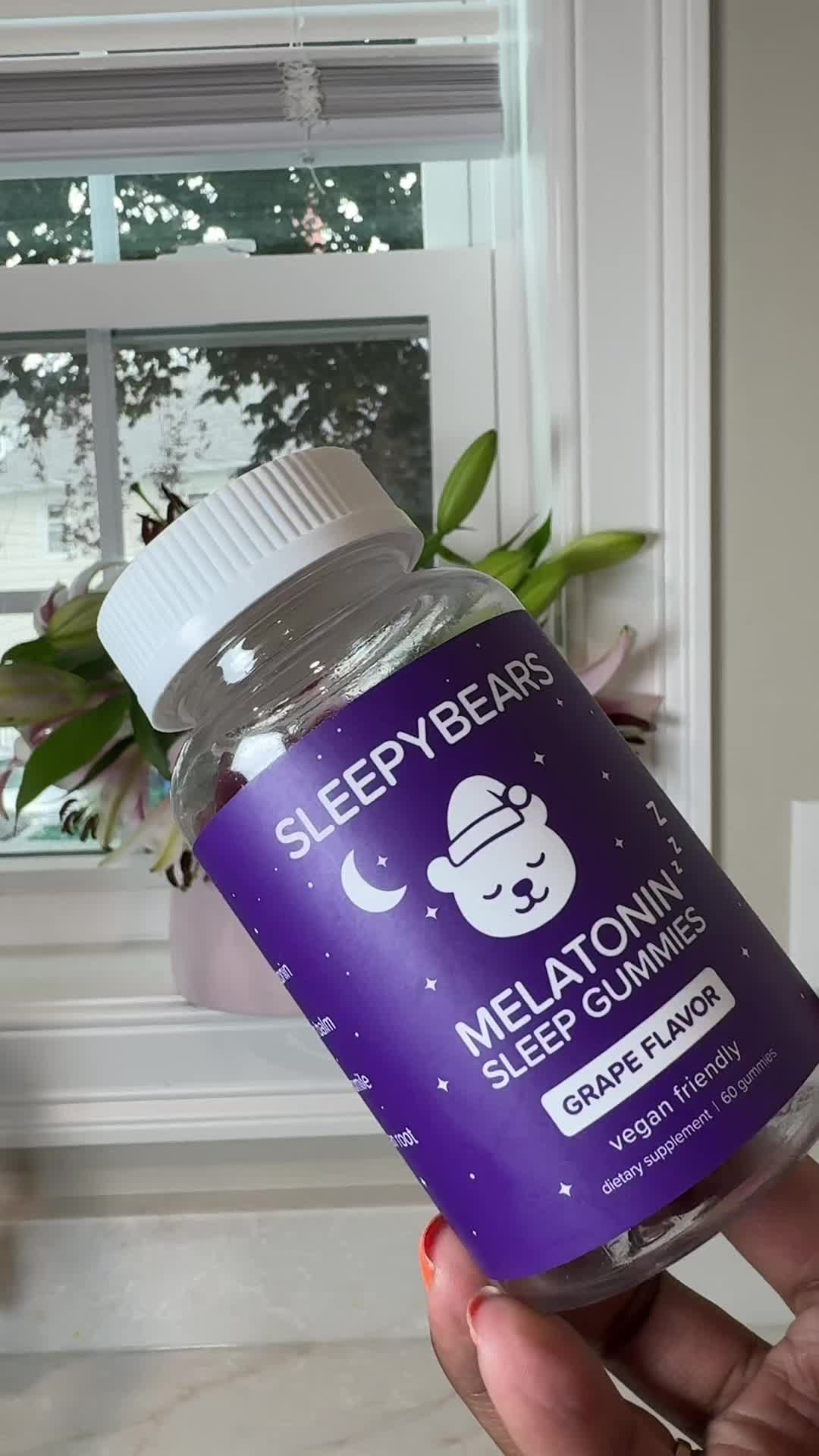 TikTok post by @sharyshop2 for Curvy Body. Caption reads: @Curvy Body CBB SleepyBears Sleep Gummies 😴 [...].