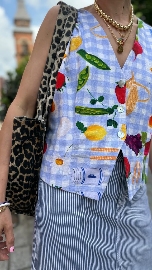 Instagram post by @goodmannersstyle for Lisa Says Gah. Caption reads: [...] out and go wild! 😍🍉☀️🌼 Waistcoat....
