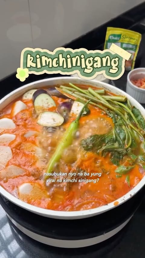Instagram post by @piareyrey for Knorr Philippines. Caption reads: Trying the viral kimchinigang 🍲 @knorrph....