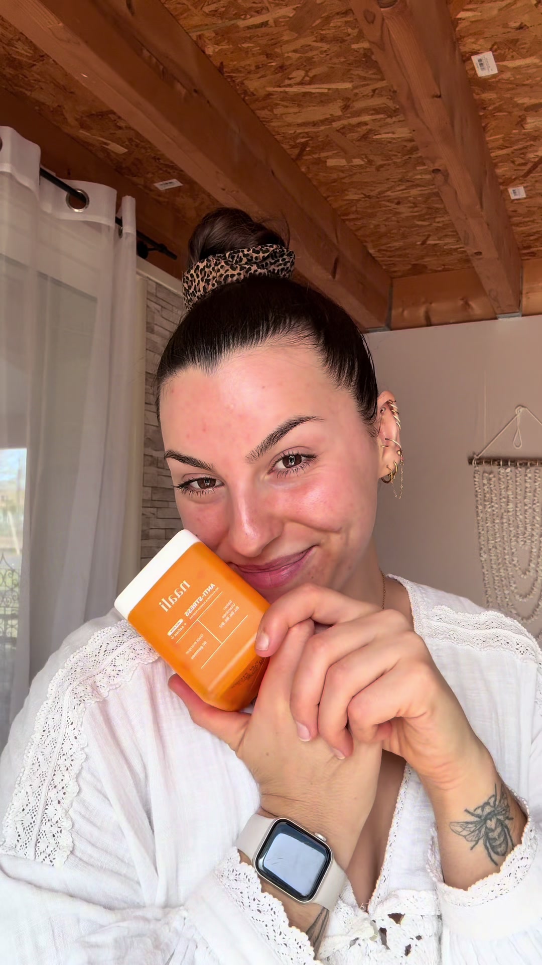 TikTok post by @jesuis_unejuliette for Naali. Caption reads: 🥭 @Naali france 🥭 Les gummies anti-stress [...].