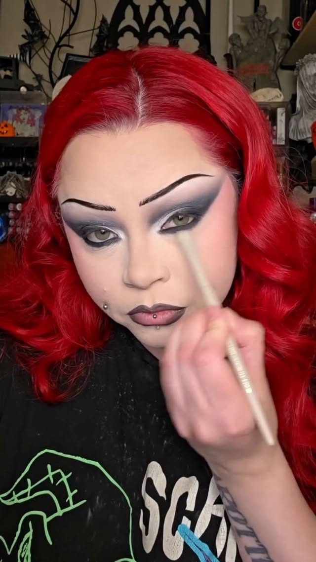 Instagram post by @sydneynicoleaddams for Danessa Myricks Beauty. Caption reads: [...] Clown Gel Liner ⛓️ @danessamyricksbeauty....