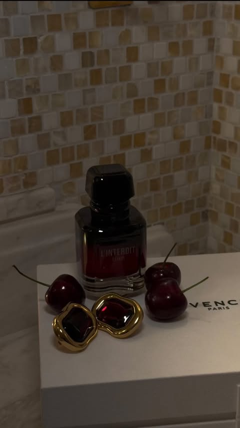 Instagram post by @lucyy.jd for Givenchy Beauty. Caption reads: [...] feel more confident and powerful.....