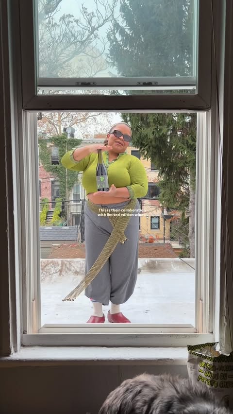 Instagram post by @vin_dealer for Graza. Caption reads: Medium-bodied. Fruit-forward. Just the right....