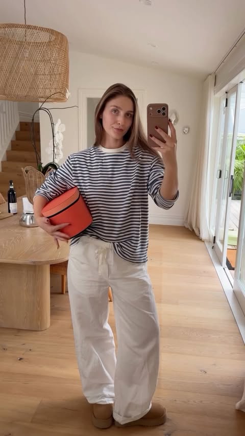 Instagram post by @laurahadlow for Dyson. Caption reads: [...] myself something I’ll actually use. The....