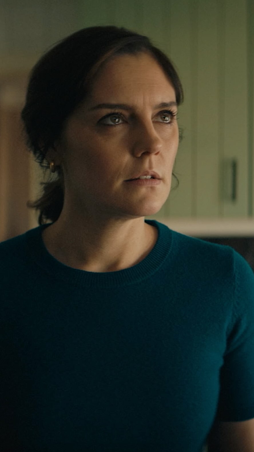 Instagram post by @bel_scholey for STARZ. Caption reads: The type of conversation we take our earbuds out....