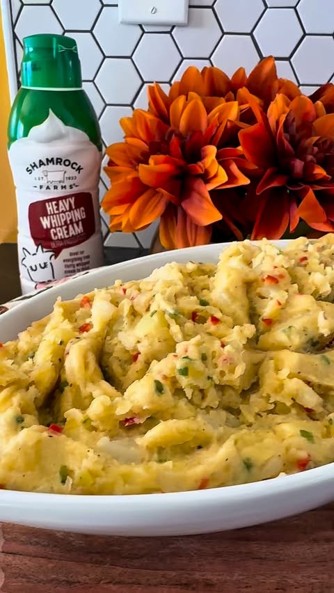 Instagram post by @salty_cocina for Shamrock Farms. Caption reads: [...] moments with the rich flavors of Shamrock....