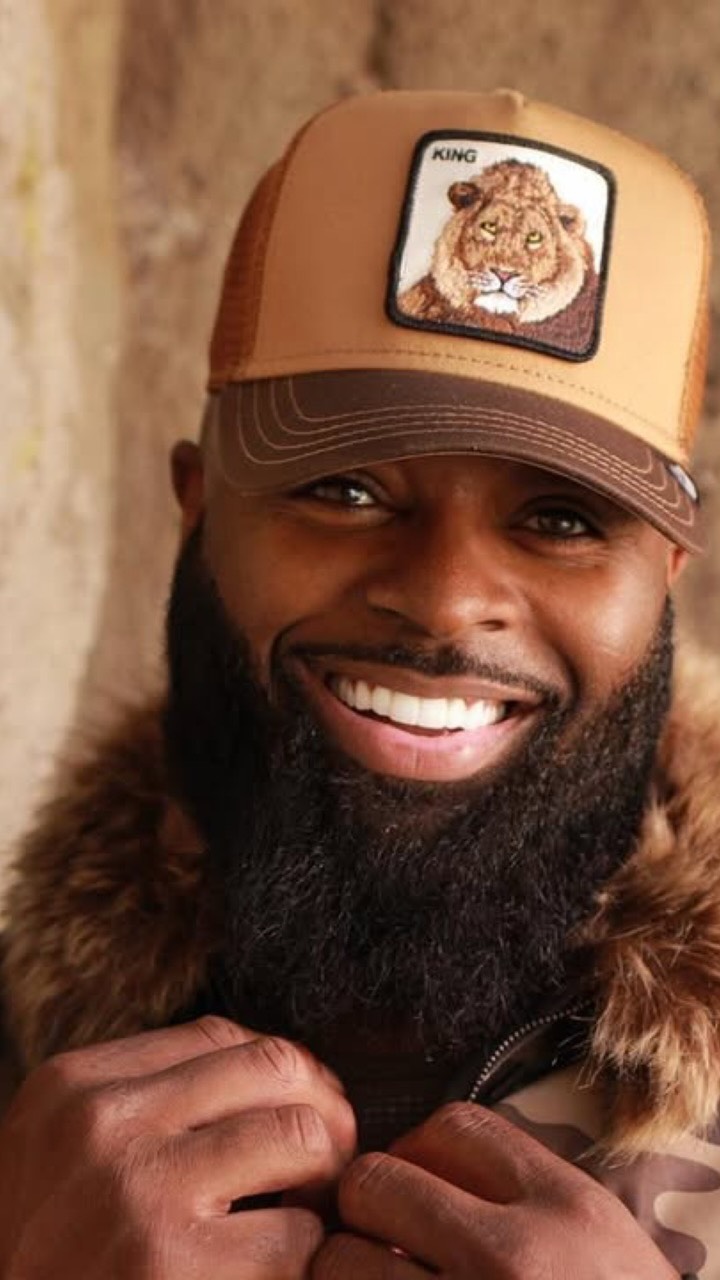 Instagram post by @urfavecuban for Goorin Bros.. Caption reads: Remembering Dave Scott on His Birthday....