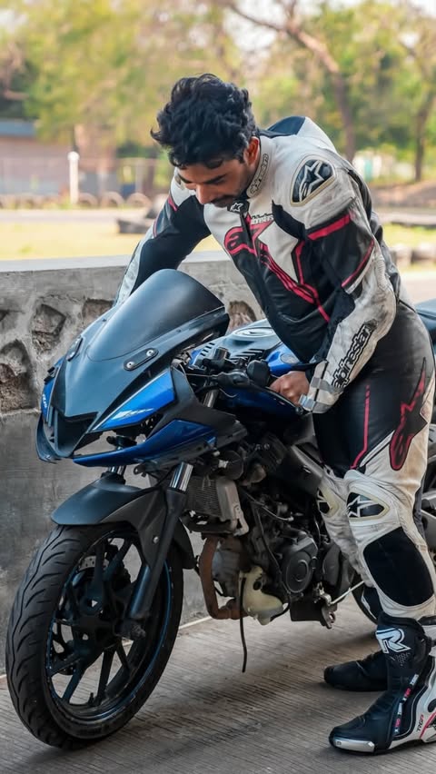 Instagram post by @msk_s1991 for Castrol. Caption reads: [...] first time, got my R15 track-ready with....