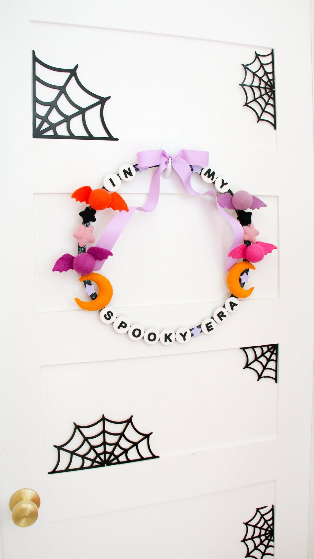 Instagram post by @kailochic for SUREBONDER. Caption reads: [...] just crafting in it! I partnered with....