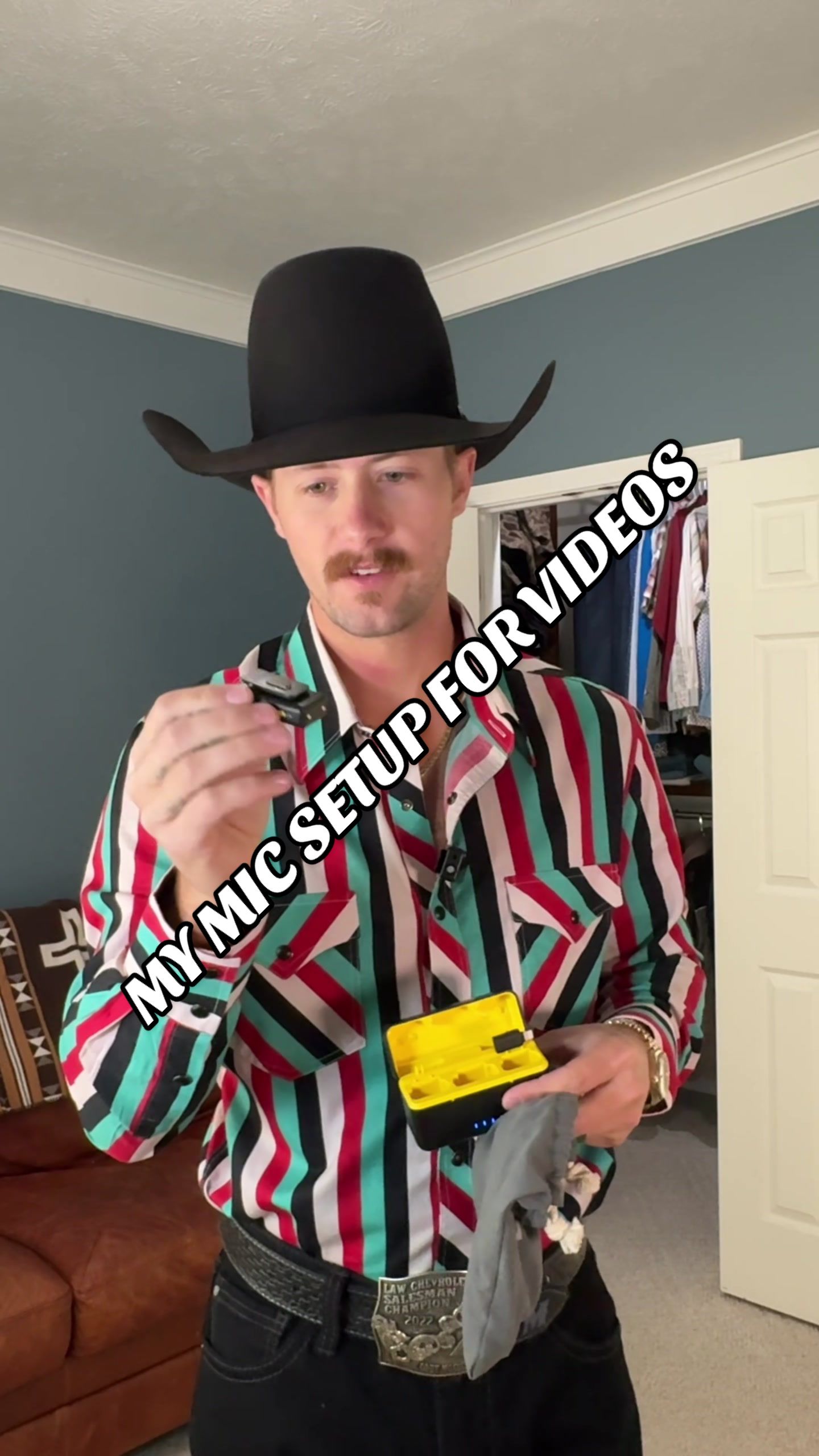 TikTok post by @codycowboymoseley for NEEWER. Caption reads: The @neewerofficial Mic set I got has been holding....
