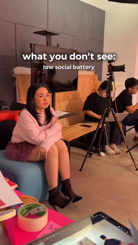 Instagram post by @andreaisasleep for Cosmopolitan. Caption reads: the reality vs. expectations of interning at the....