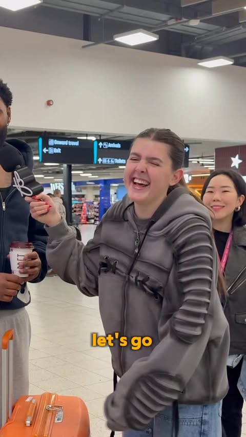 Instagram post by @ellahewitt for Wizz Air. Caption reads: LOCATION REVEAL @wizzair @weroad #wizzair #gifted.