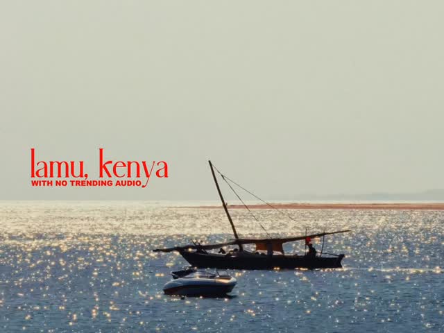 Instagram post by @tatikapaya for Epidemic Sound. Caption reads: [...] time with no music

extra sfx from....