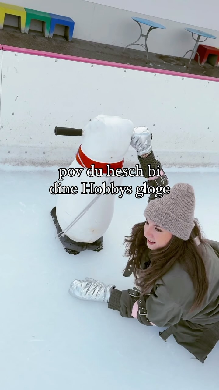 Instagram post by @anaisdecasper for Bumble. Caption reads: es het sich so nöd glohnt zum lüge 🥲
find lieber....