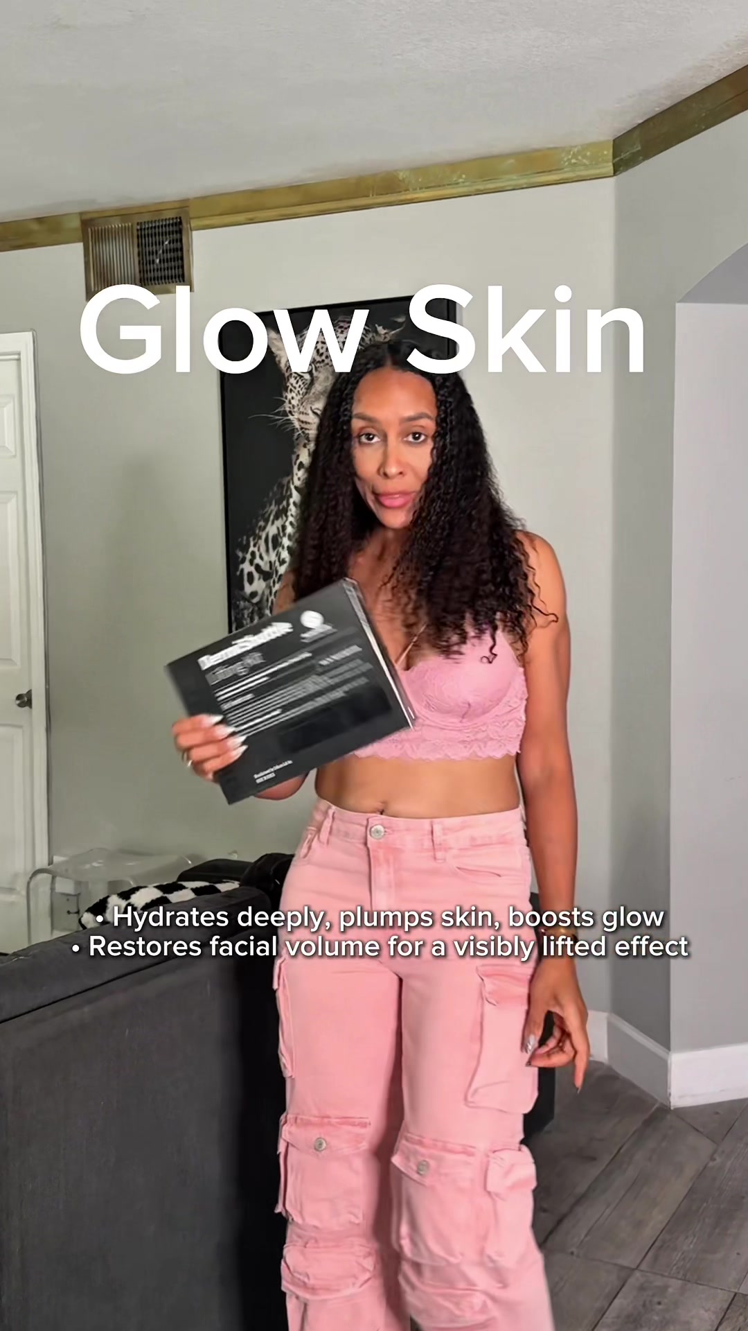 TikTok post by @chableepeterson for JEU'DEMEURE US Official. Caption reads: [...] for a visibly lifted effect @JEU'DEMEURE US....
