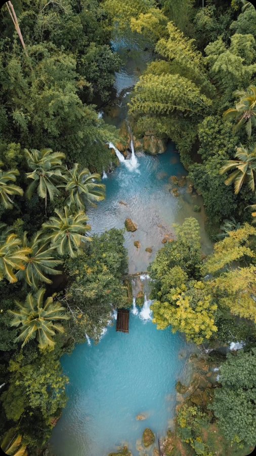 Instagram post by @nicko.stark for Discover Earth. Caption reads: Blessed to call the Philippines my home.....