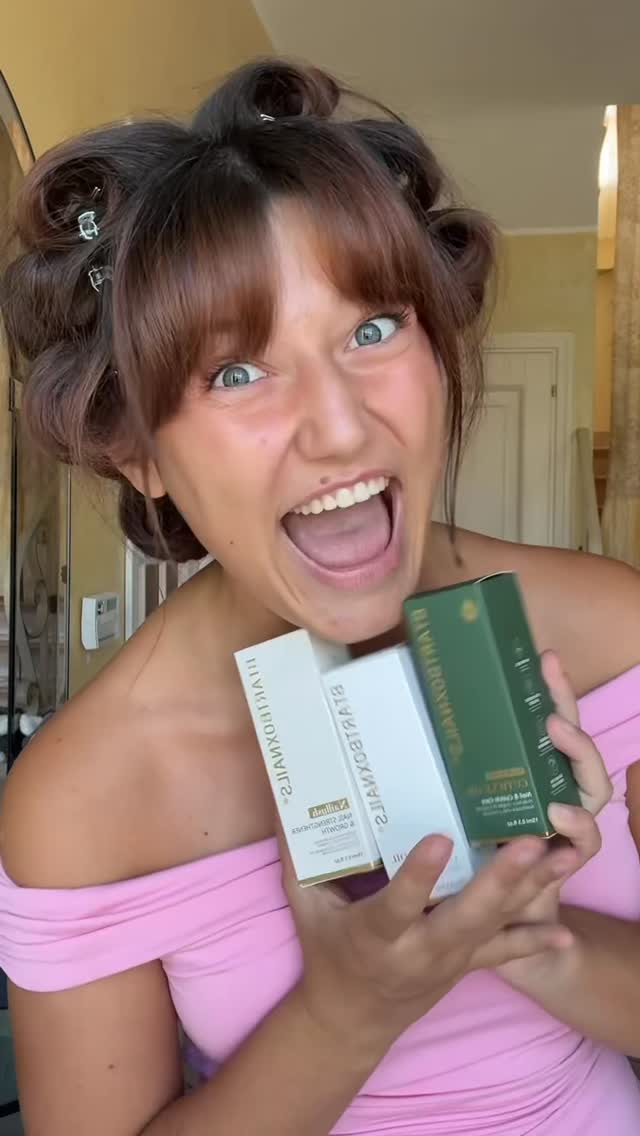 Instagram post by @ckillyce for BTArtboxnails. Caption reads: #btartbox @btartboxnails #gifted.