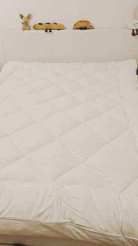 Instagram post by @gracesummerivyandmummy for Wowcher. Caption reads: [...] extra special gift for Mother's Day ~....