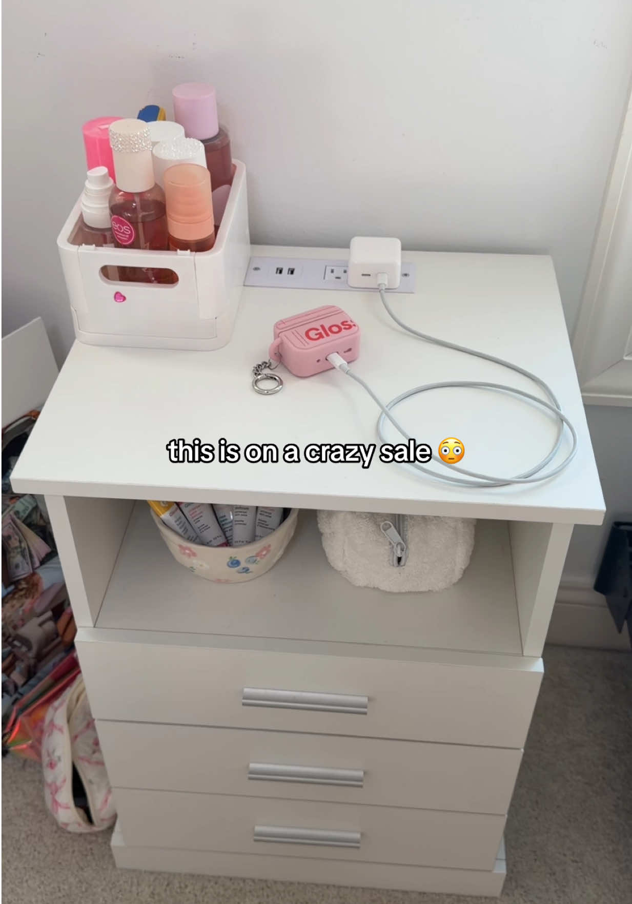 TikTok post by @pipercrawford6 for Vabches. Caption reads: that deal is too good to beat 👀 #vabches....